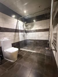 4 otaqlı mənzil 120 m² kirayə verilir — şəkil 9