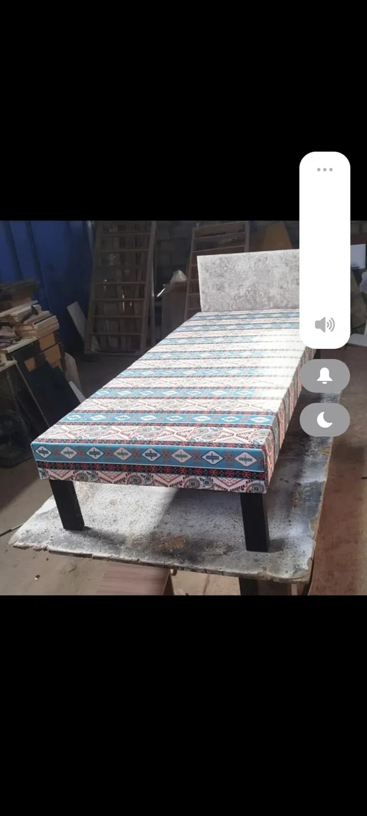 MDF çarpayı, Bej rəng