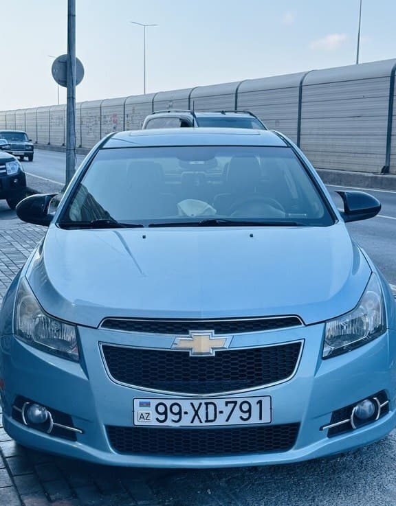 Chevrolet Cruze, 2011 il, 280000 km, 1400 L