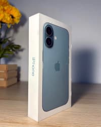 Apple iPhone 16, 8 GB — şəkil 2