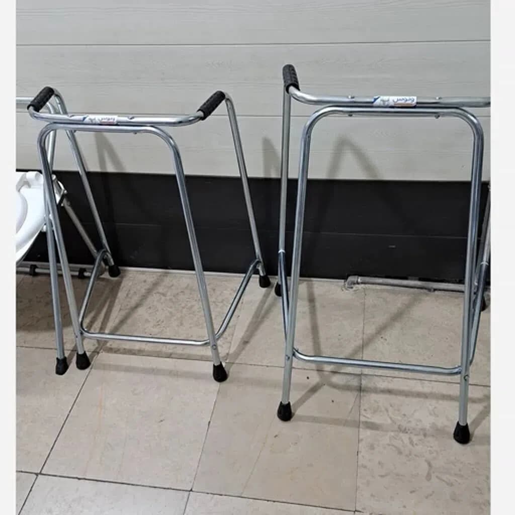 Yüngül Metal Gəzinti Çərçivəsi (Walker)