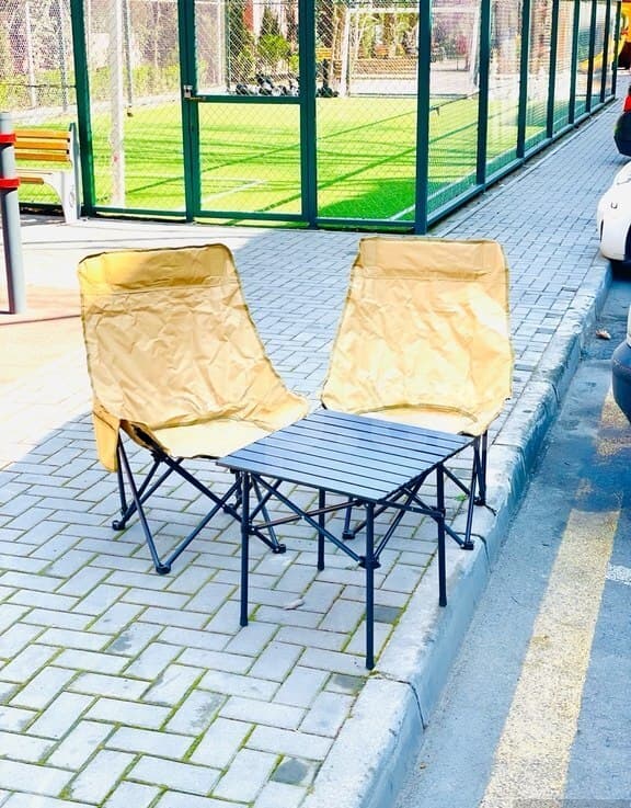 Kempinq stol və stul dəsti, qatlanan