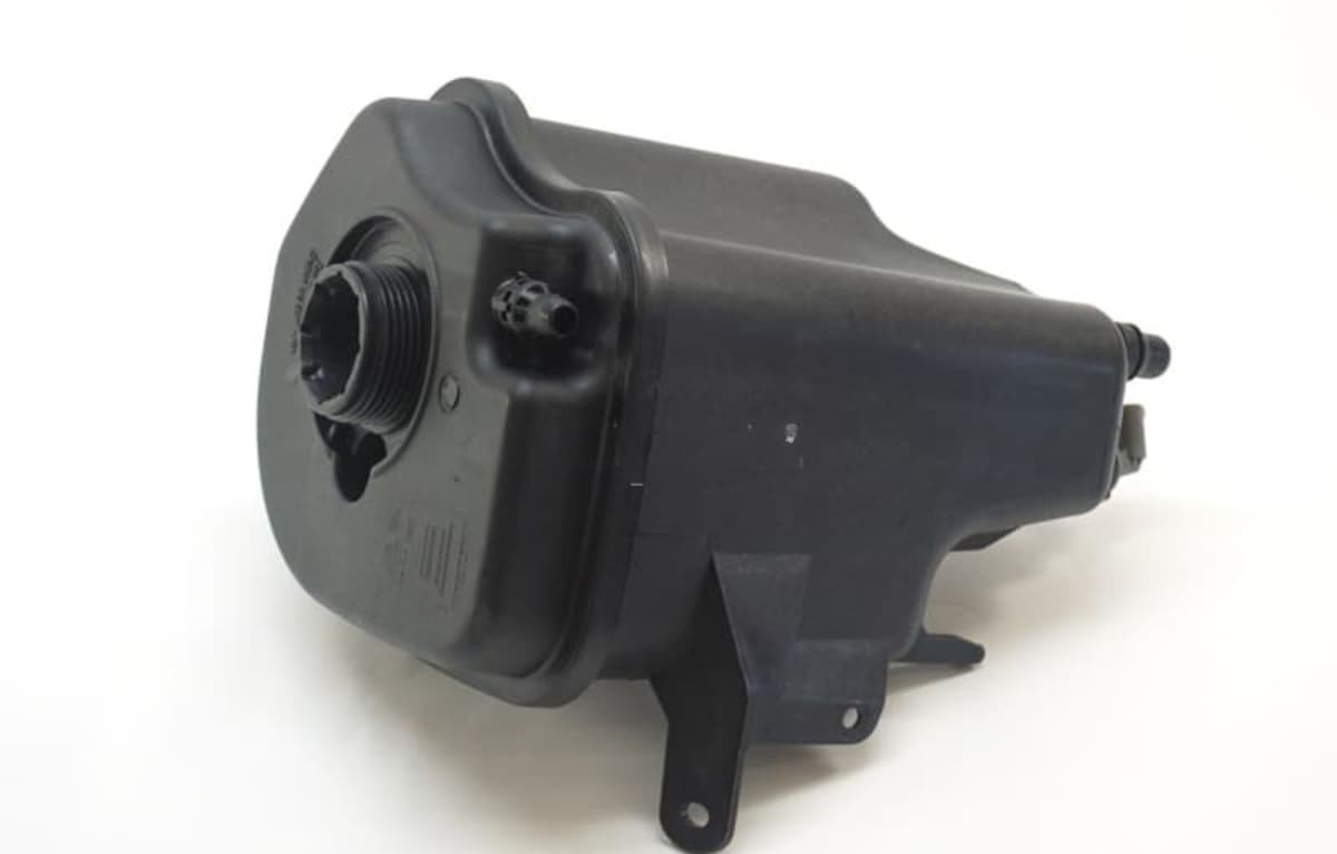 Antifriz çəni BMW X5 F15 N63