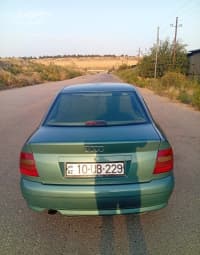 Audi A4, 2000 il, 209000 km, 1.8 L — şəkil 4