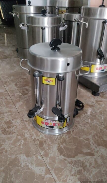 Samovar Metal material