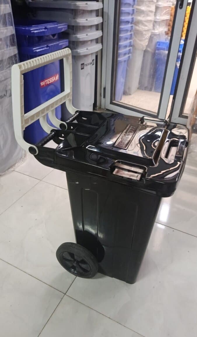 Tullantı qabı müxtəlif ölçülərdə