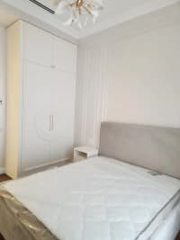 4 otaqlı mənzil 150 m² kirayə verilir — şəkil 30