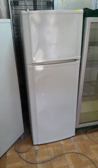 Indesit soyuducu — şəkil 1