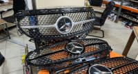 Radiator barmaqlığı Mercedes W214 — şəkil 6