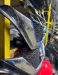 Radiator barmaqlığı Nissan Note — şəkil 4