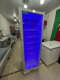 Eurocold Şüşə Qapılı Soyuducu Vitrin — şəkil 5