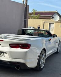 Avtomobil icarəsi Chevrolet Camaro 2022 — şəkil 9