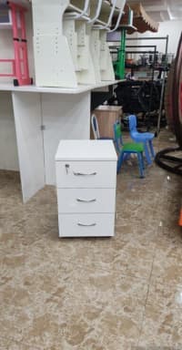 Ofis tumbası, Qara rəng — şəkil 2
