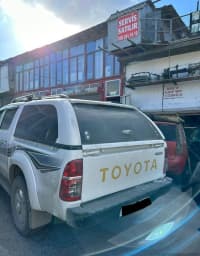 Kunq arxa baqaj üstü Toyota Hilux — şəkil 1