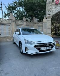 Avtomobil icarəsi Hyundai Elantra 2015 — şəkil 3