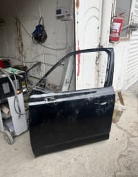 Sol ön qapı Toyota Corolla Cross — şəkil 1