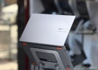 Asus markalı notbuk, Gümüşü rəng — şəkil 4