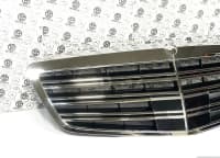 Radiator barmaqlığı Mercedes W211 — şəkil 20