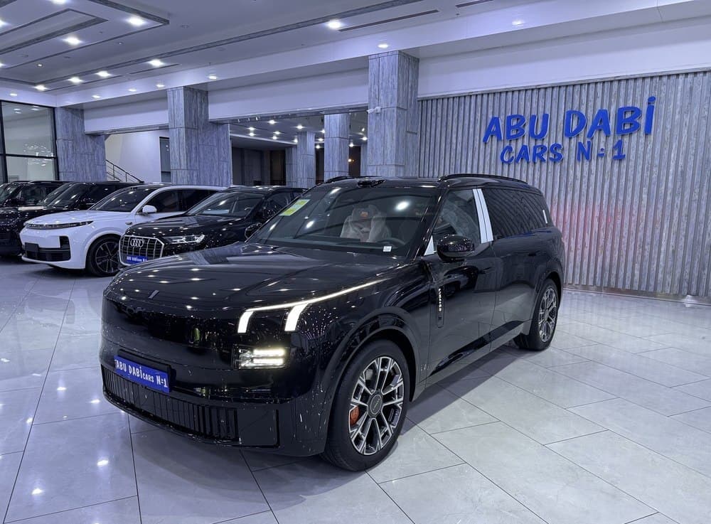 Lynk & Co 900, 2025 il, 0 km, 2000 L