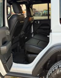 Jeep Wrangler, 2024 il, 29000 km, 2000 L — şəkil 19