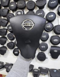 Airbag qapağı və sistemi Nissan Sunny 2015 — şəkil 1