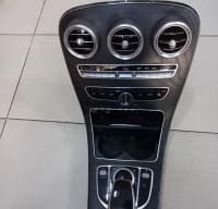 Orta panel Mercedes W205 — şəkil 5