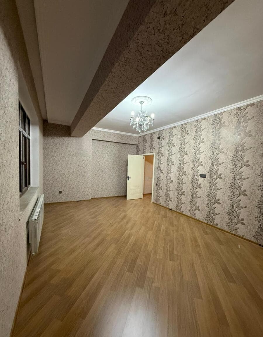 2 otaqlı mənzil 79 m² satılır
