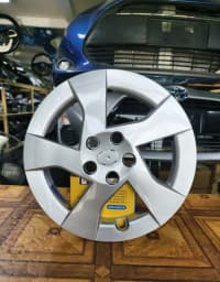 Disk qapağı Toyota Prius 30 — şəkil 1