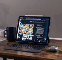 Apple planşet — şəkil 1