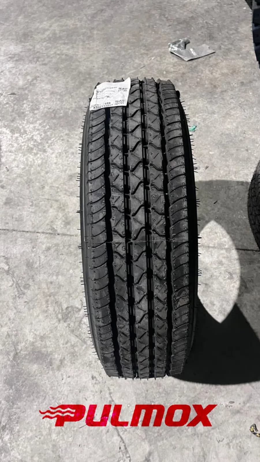 Yük maşını təkəri Pulmox 215/75R17.5