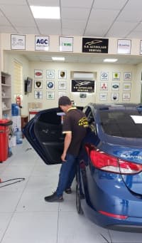 Avtomobil şüşəsi BMW modelləri üçün — şəkil 20