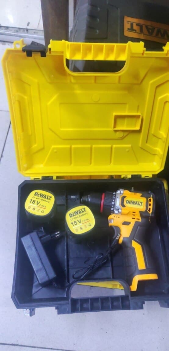 Drel DeWalt 18V 2Ah