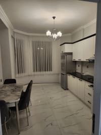 2 otaqlı mənzil 70 m² kirayə verilir — şəkil 7