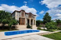 5 otaqlı həyət evi 200 m² satılır — şəkil 1