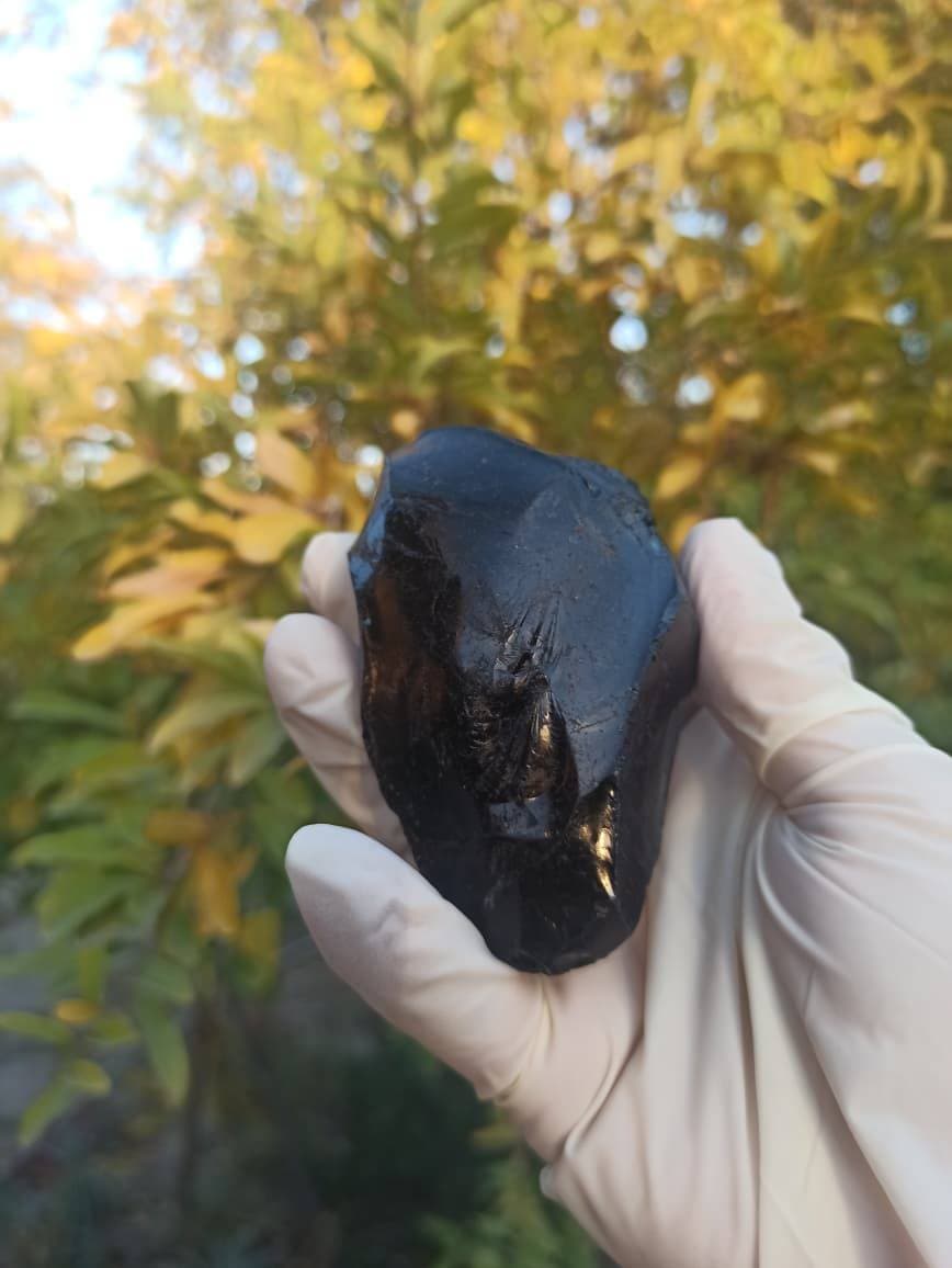 Təbii Obsidian daşı