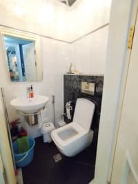 4 otaqlı mənzil 250 m² kirayə verilir — şəkil 9