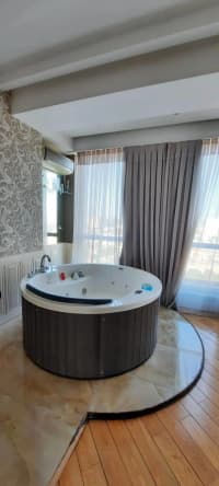 6 otaqlı mənzil 250 m² kirayə verilir — şəkil 15