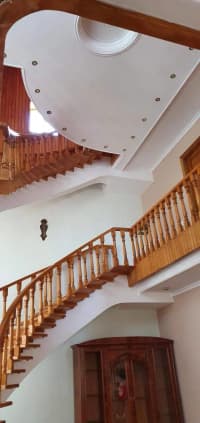 5 otaqlı bağ evi 350 m² satılır — şəkil 1