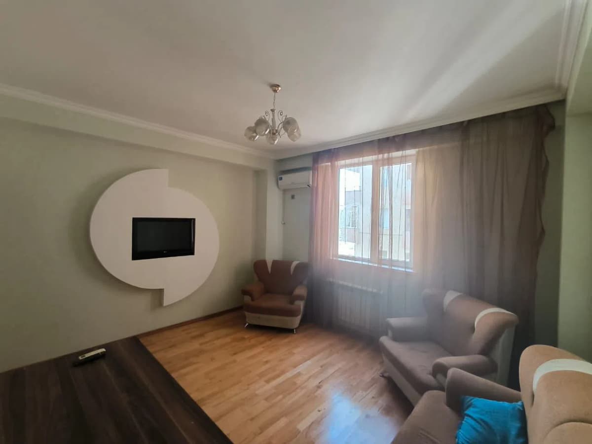 3 otaqlı mənzil 87 m² satılır