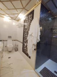 4 otaqlı mənzil 250 m² kirayə verilir — şəkil 26