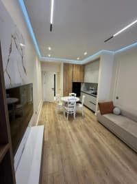 2 otaqlı mənzil 70 m² kirayə verilir — şəkil 2