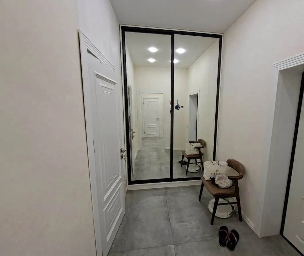 2 otaqlı mənzil 57 m² satılır