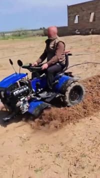 Mini traktor, kənd təsərrüfatı texnikası — şəkil 9