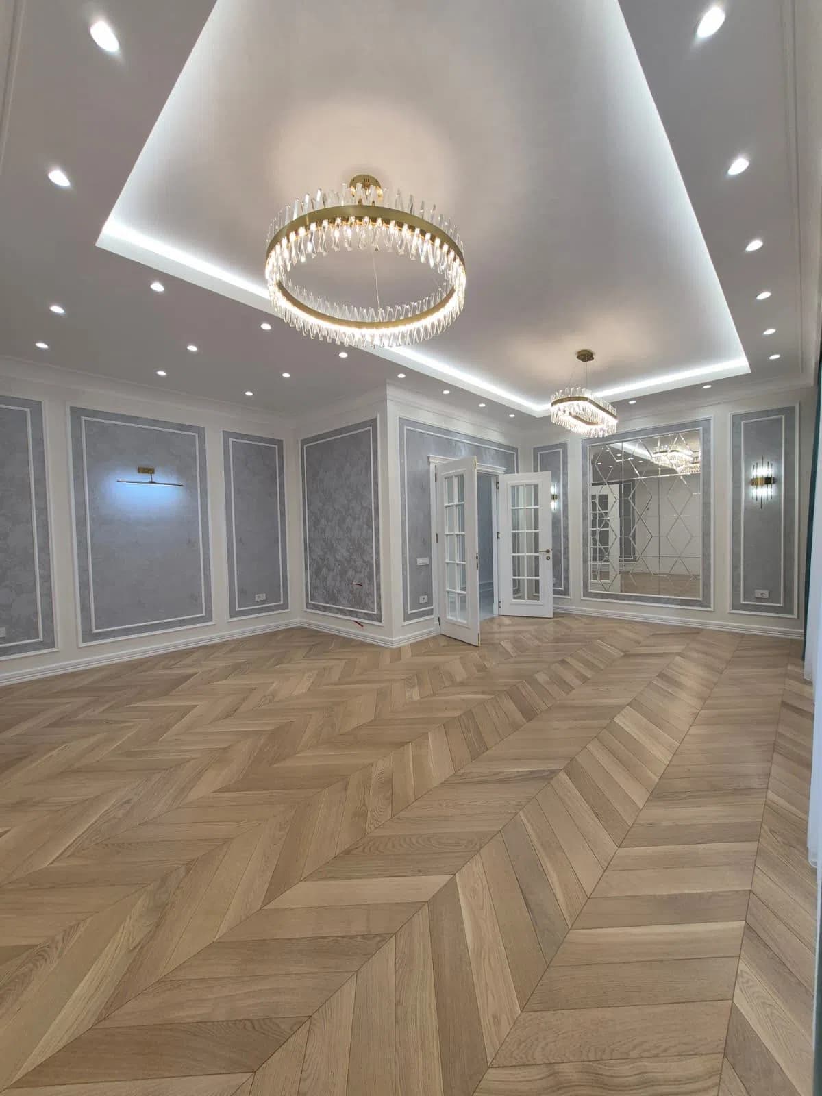 4 otaqlı mənzil 180 m² satılır