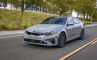 Avtomobil icarəsi Kia Optima 2022 — şəkil 3