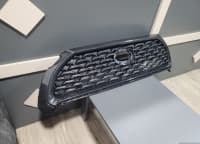 Radiator barmaqlığı Toyota Corolla Cross 2025 — şəkil 3