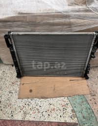 Su radiatoru Mercedes-Benz W211 — şəkil 3