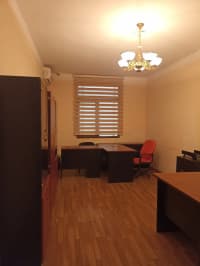 520 m² Yaxşı təmirli obyekt kirayə verilir Bakı, Nəsimi r. — şəkil 11