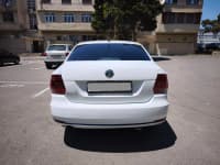 Volkswagen Polo, 2018 il, 2018 km, 1600 L — şəkil 3