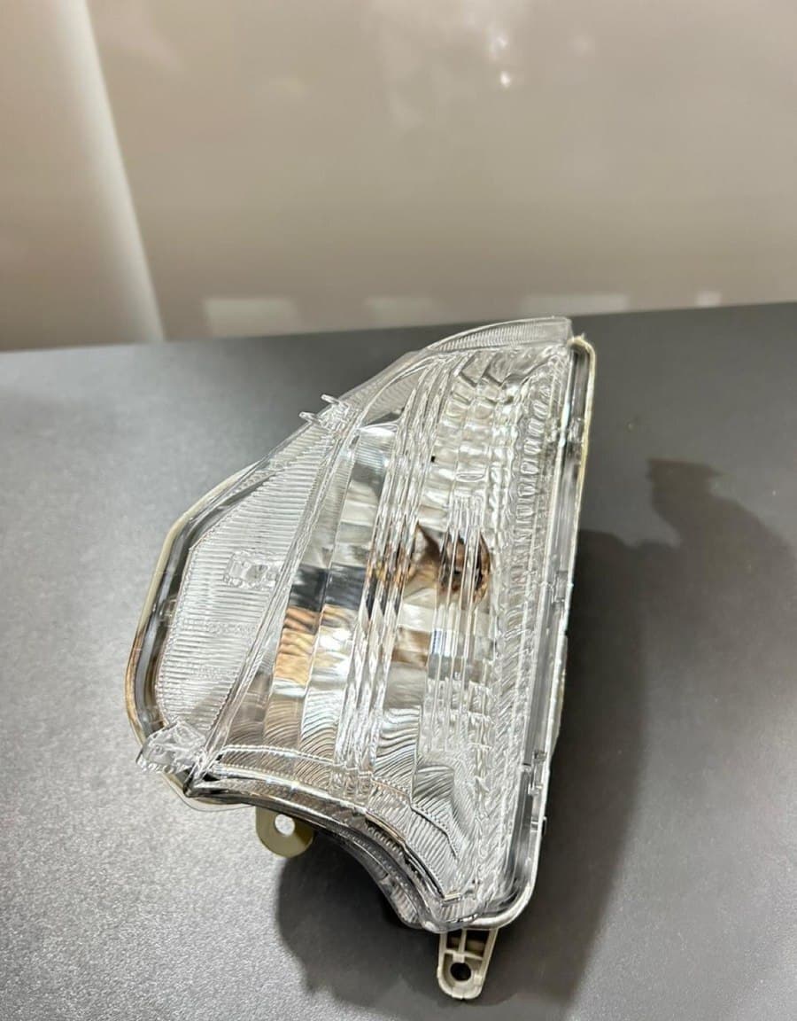 Dönmə işığı Toyota Aqua